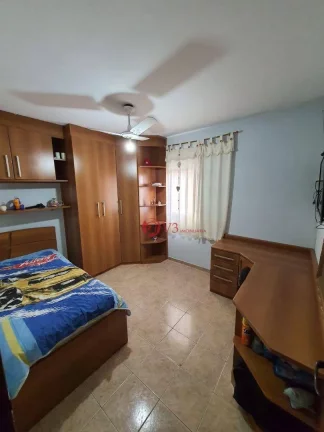 Imagem Casa com 4 dormitórios à venda, 169 m por R$ 950.000,00 - Cidade Patriarca - São Paulo/SP