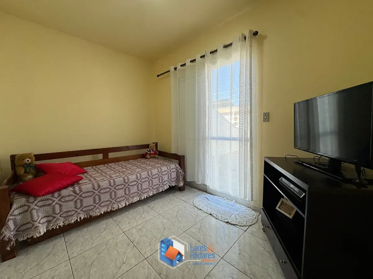 Imagem Sobrado para venda em Jardim Independência com 3 quartos, 90m²