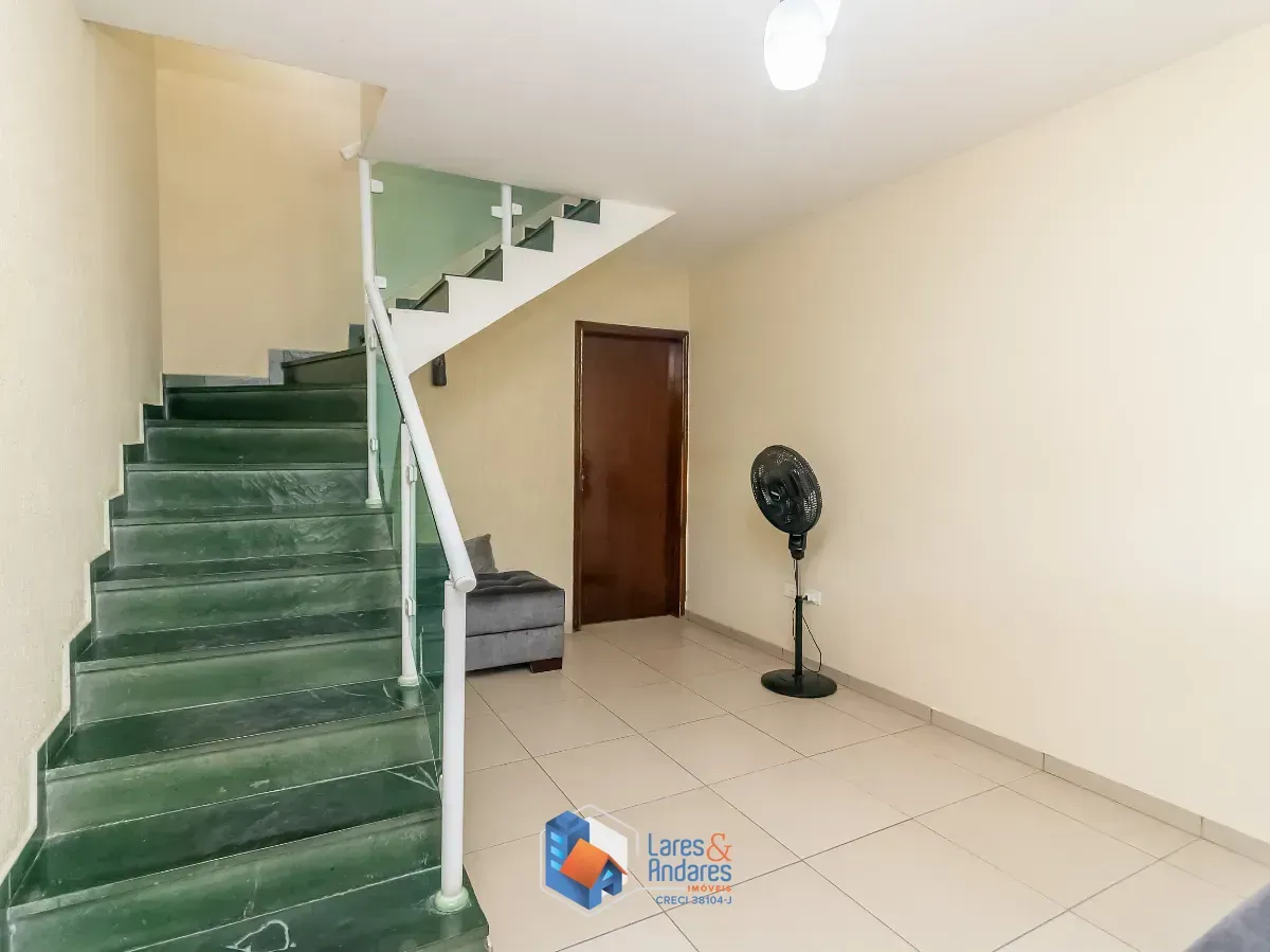 Imagem Sobrado para venda em Moinho Velho com 4 quartos, 206m²