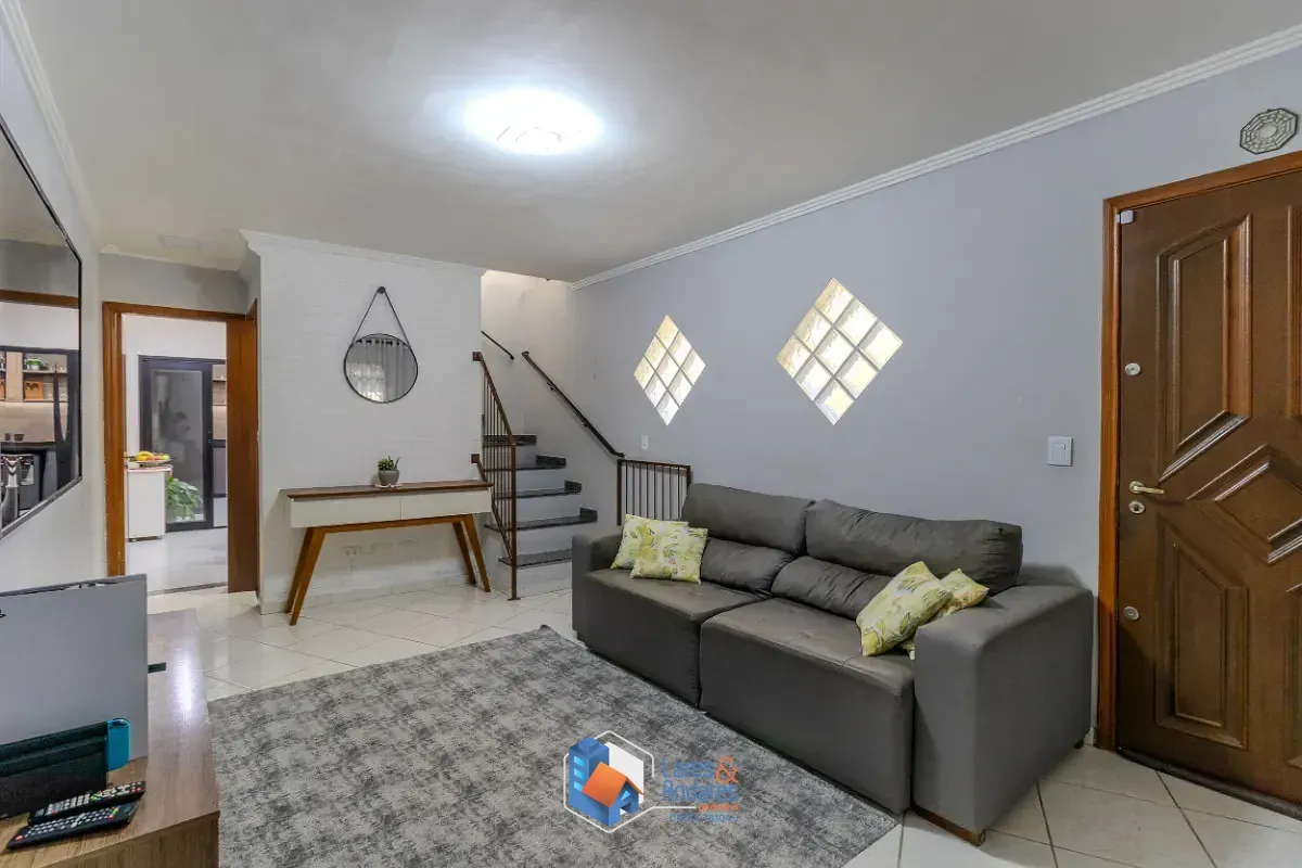 Imagem Sobrado para venda em Vila Nair com 3 quartos, sendo 1 suíte, 99m²