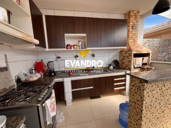 Imagem Casa em Condomínio para Venda em Cuiabá / MT no bairro Jardim Imperial