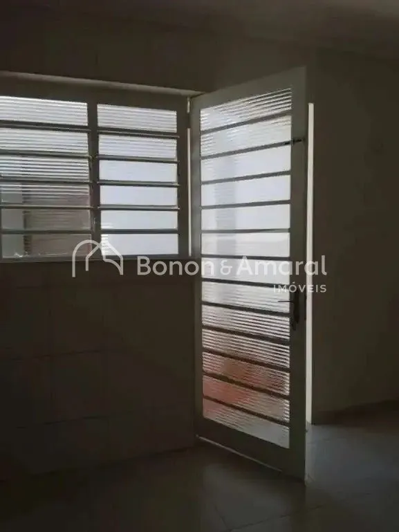 Imagem Casa para locação comercial ou residencial no bairro Jardim Chapadão em Campinas