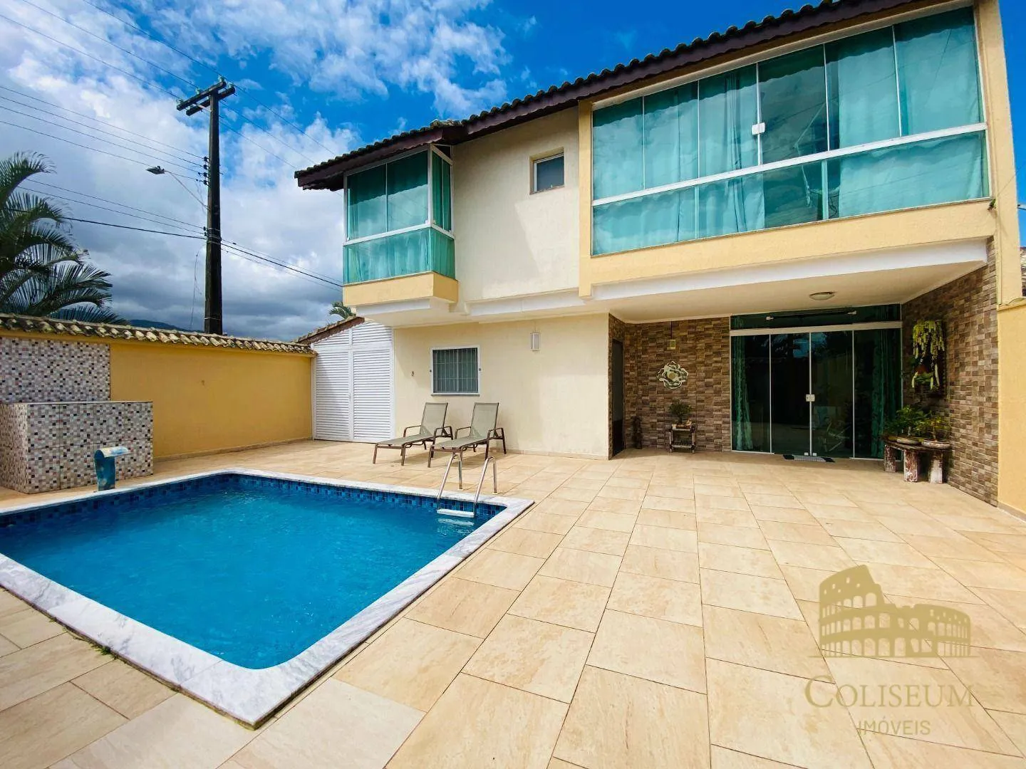 Foto do imóvel Casa com 4 dormitórios à venda, 267 m² por R$ 1.100.000,00 - Solemar - Praia Grande/SP