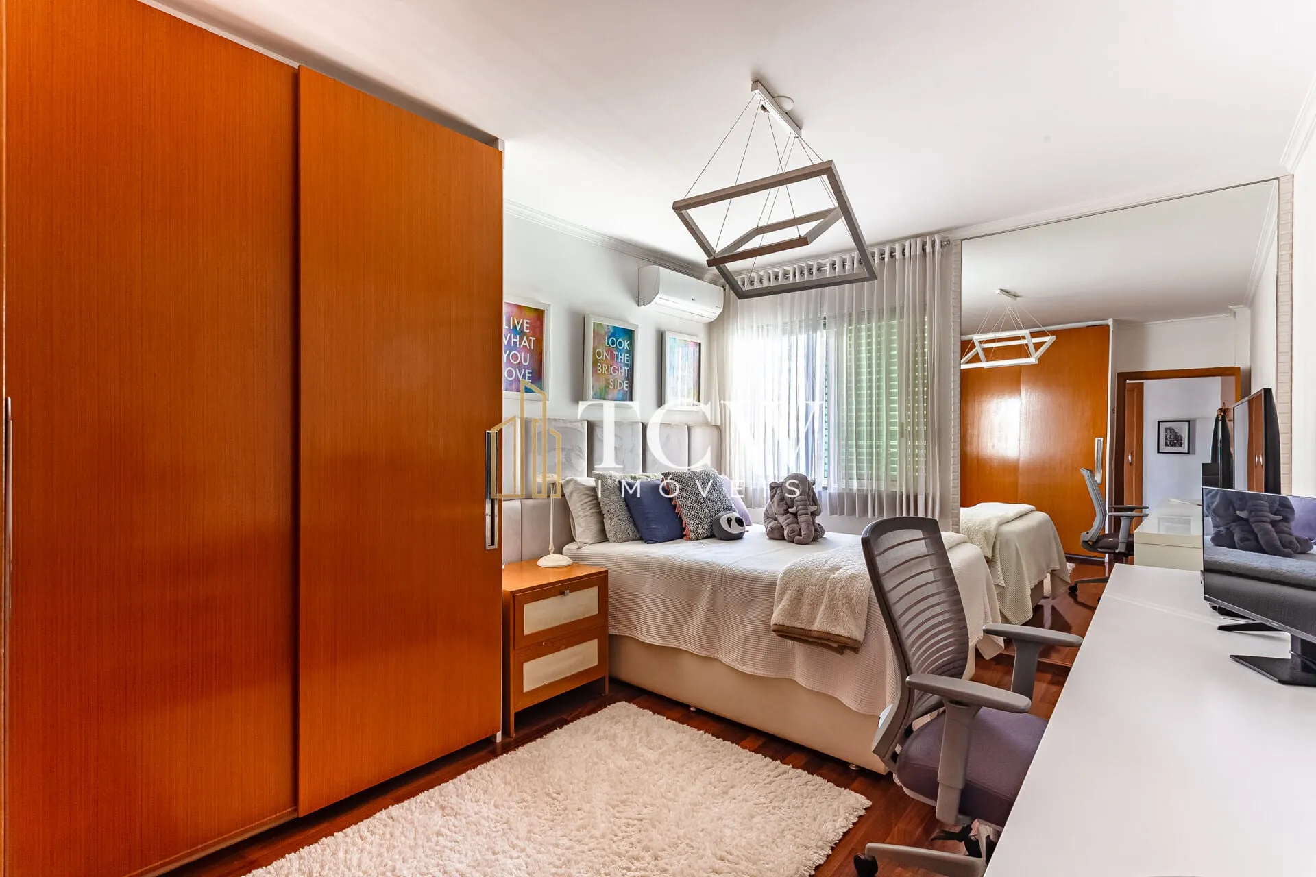 Imagem Apartamento à Venda no Itaim Bibi | 230 m² | 3 Dormitórios | 1 Suíte | 3 Vagas | São Paulo/SP