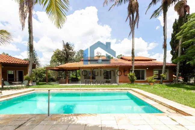 Foto do imóvel Casa Alto Padrão à Venda no Palos Verdes Granja Viana em Rua Hermes Salgado de Vasconcelos