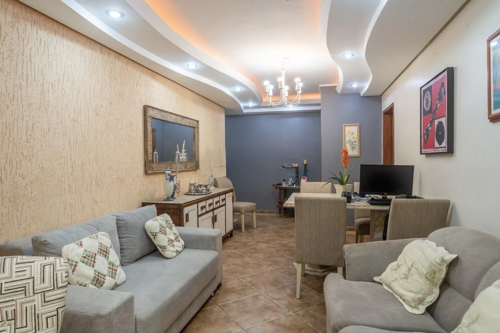 Imagem Apartamento de 3 quartos 1 vaga de garagem no bairro Menino Deus em Porto Alegre