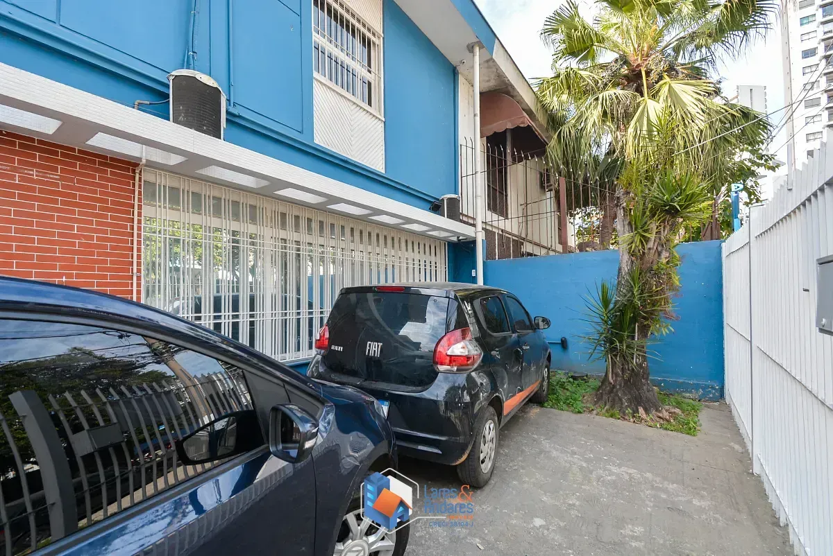 Imagem Casa para venda em Butantã com 3 quartos, sendo 1 suíte, 288m²