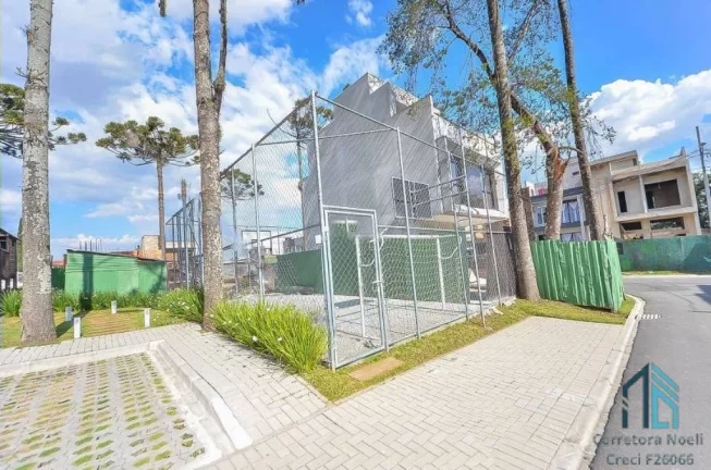 Imagem Sobrado 270 m2, com terraço, 03 quartos c/suíte, 03 vagas no Pinheirinho Curitiba PR