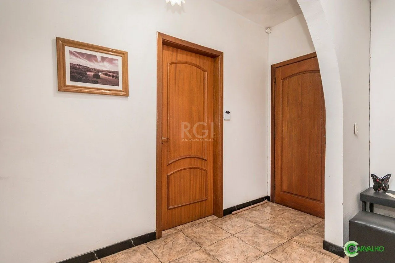 Imagem Casa para Venda - 168m², 3 dormitórios, sendo 1 suites, 3 vagas - Medianeira