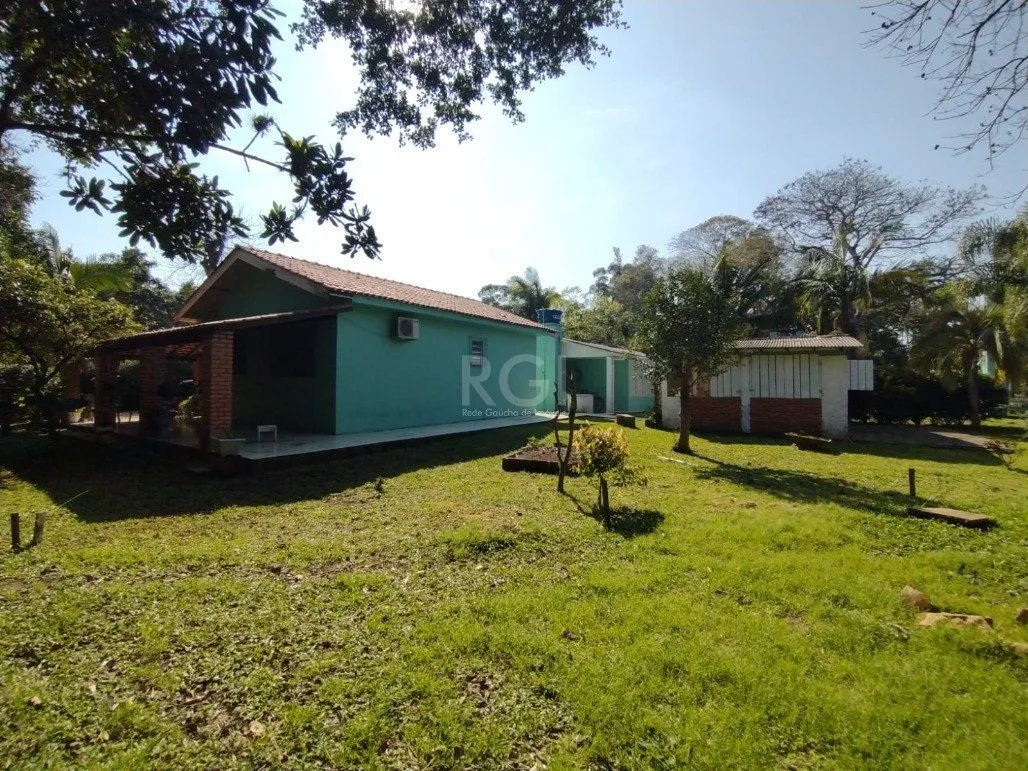 Imagem Sítio para Venda - 245m², 4 dormitórios, 10 vagas - Lami