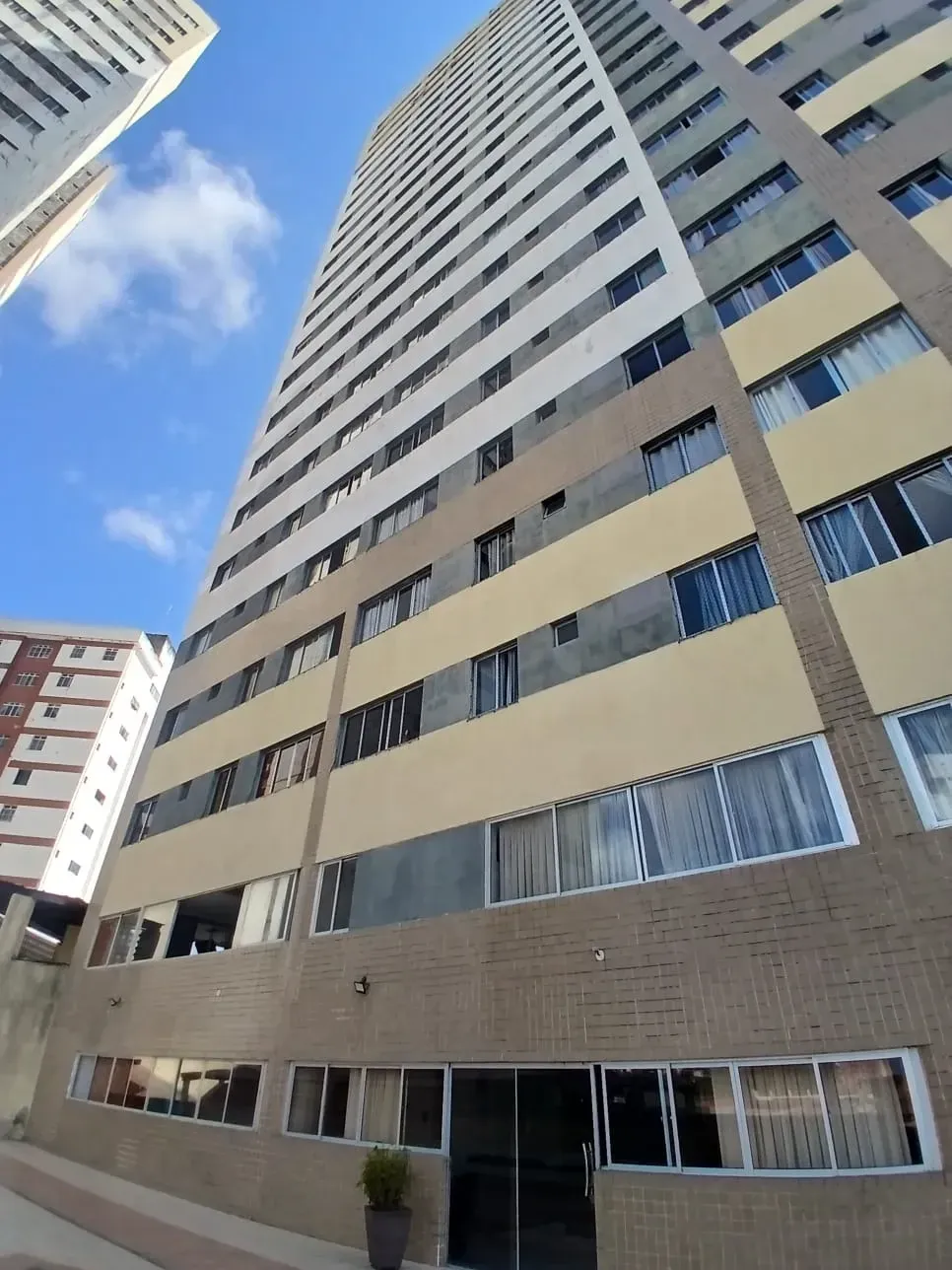 Imagem Apartamento com 3 Quartos à Venda, 62 m² em Fátima - Fortaleza