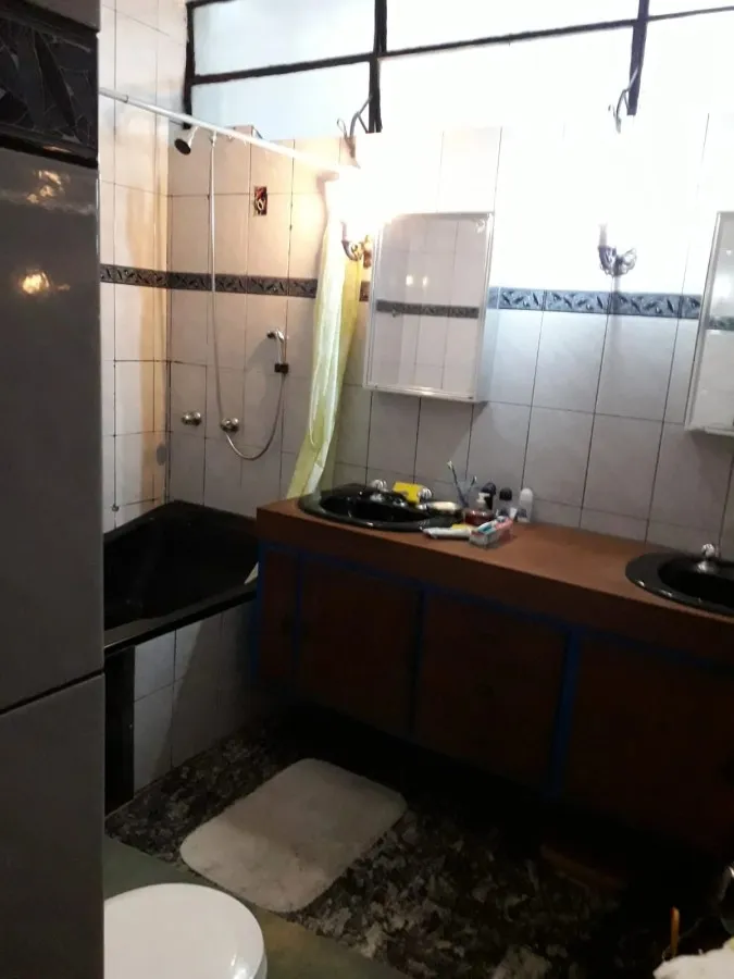 Imagem Casa para Venda em São Paulo, Perdizes, 7 dormitórios, 2 suítes, 4 banheiros, 4 vagas
