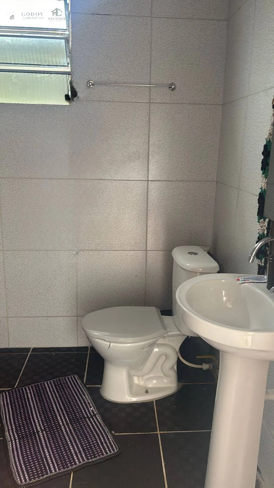 Imagem Ótima Oportunidade para Investidores - Casa Reformada e Rentável