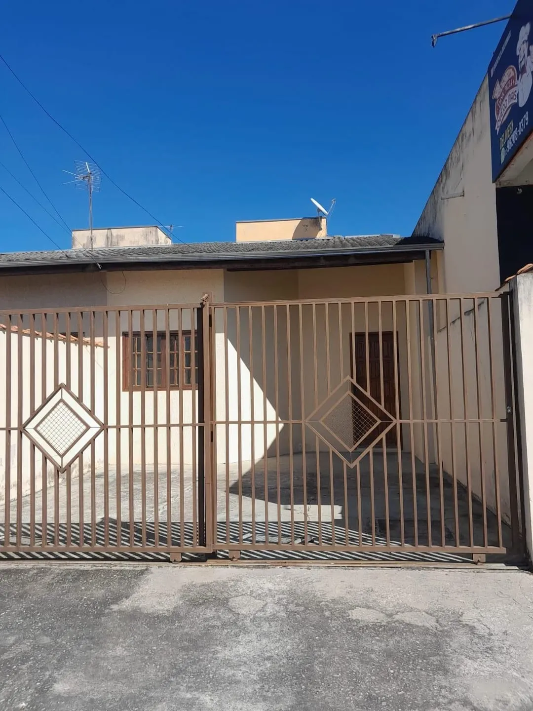Foto do imóvel Casa à venda 2 Quartos, 1 Suite, 2 Vagas, 77.7M², Mantiqueira, Pindamonhangaba - SP