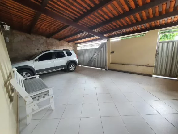 Imagem Casa para Venda no Ponto Central - 4 quartos