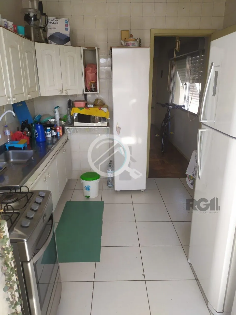 Imagem Excelente oportunidade de apartamento à venda no Bairro Partenon em Porto Alegre. Com 2 dormitório...