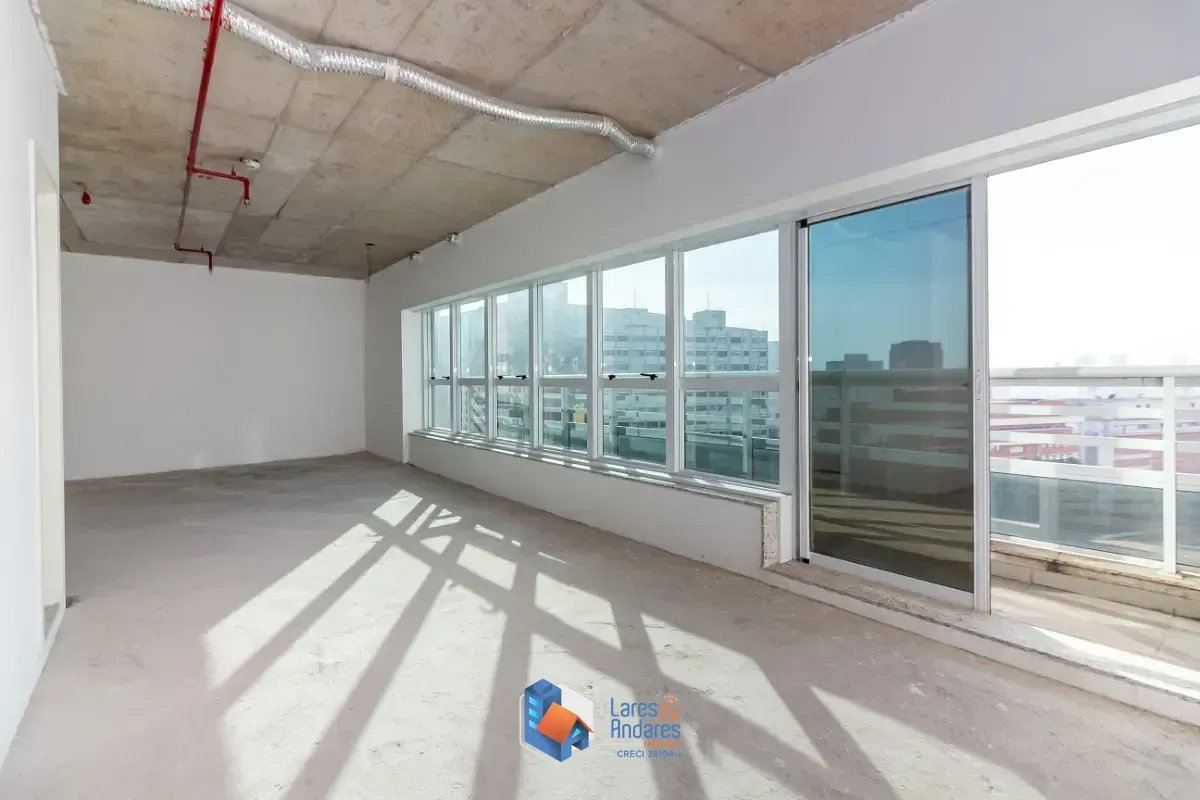 Imagem Conjunto comercial para venda em Liberdade, 61m²