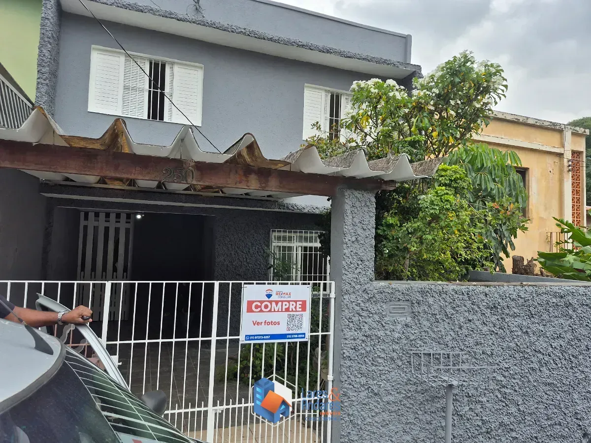 Imagem Sobrado para venda em Jardim Odete com 3 quartos, 140m²