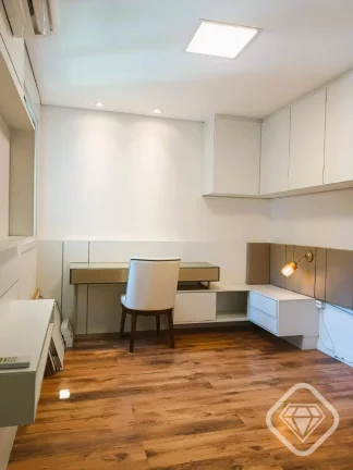 Imagem Apartamento Mobiliado com Suíte e Vista para o Pôr do Sol

Brilhante Imóveis apresenta este belí...