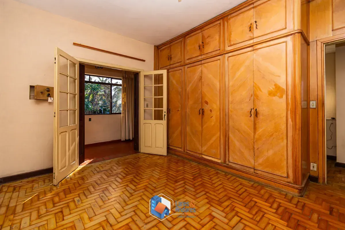Imagem Casa para venda em Vila Mariana com 4 quartos, sendo 1 suíte, 255m²
