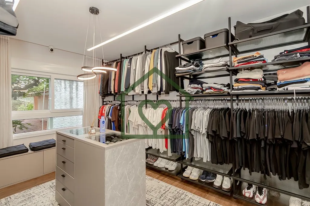 Imagem Descubra o verdadeiro significado de luxo e conforto com este magnífico apartamento à venda no bai...