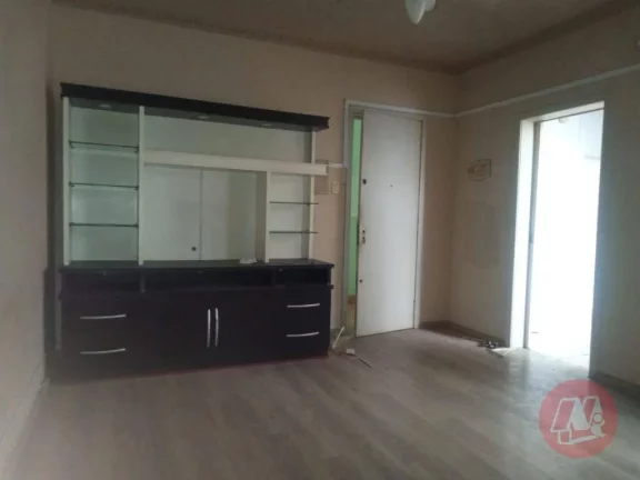 Imagem Na Cidade Baixa, 57 m² privativos com 2 dormitórios.