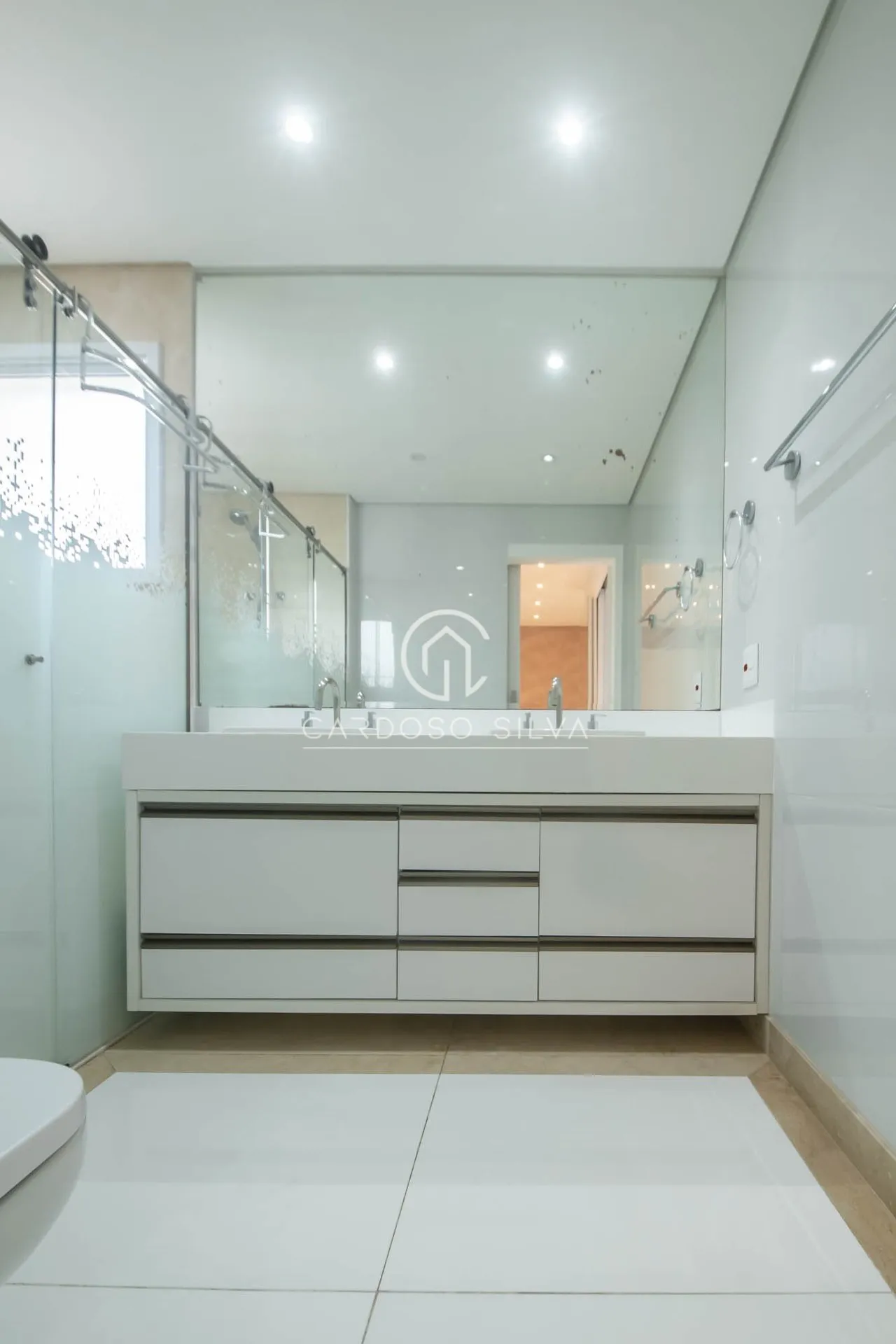 Imagem Apartamento no Condomínio Premier Espaço Cerâmica com 198m2 - 02 suítes e Office - Vista para o Boulevard