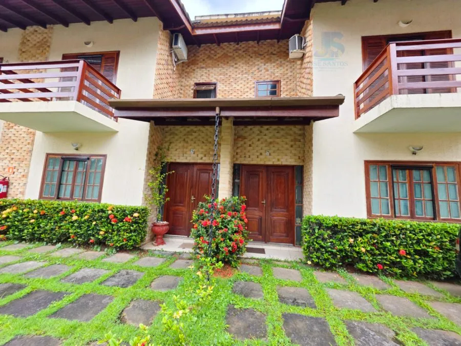 Imagem À VENDA CASA DE CONDOMÍNIO Á POUCOS PASSOS DA PRAIA DE MAITINGA - BERTIOGA - SP.