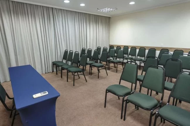 Imagem Flat disponível para venda no Hotel The Premium, com 37m², 1 dormitório e 1 vaga