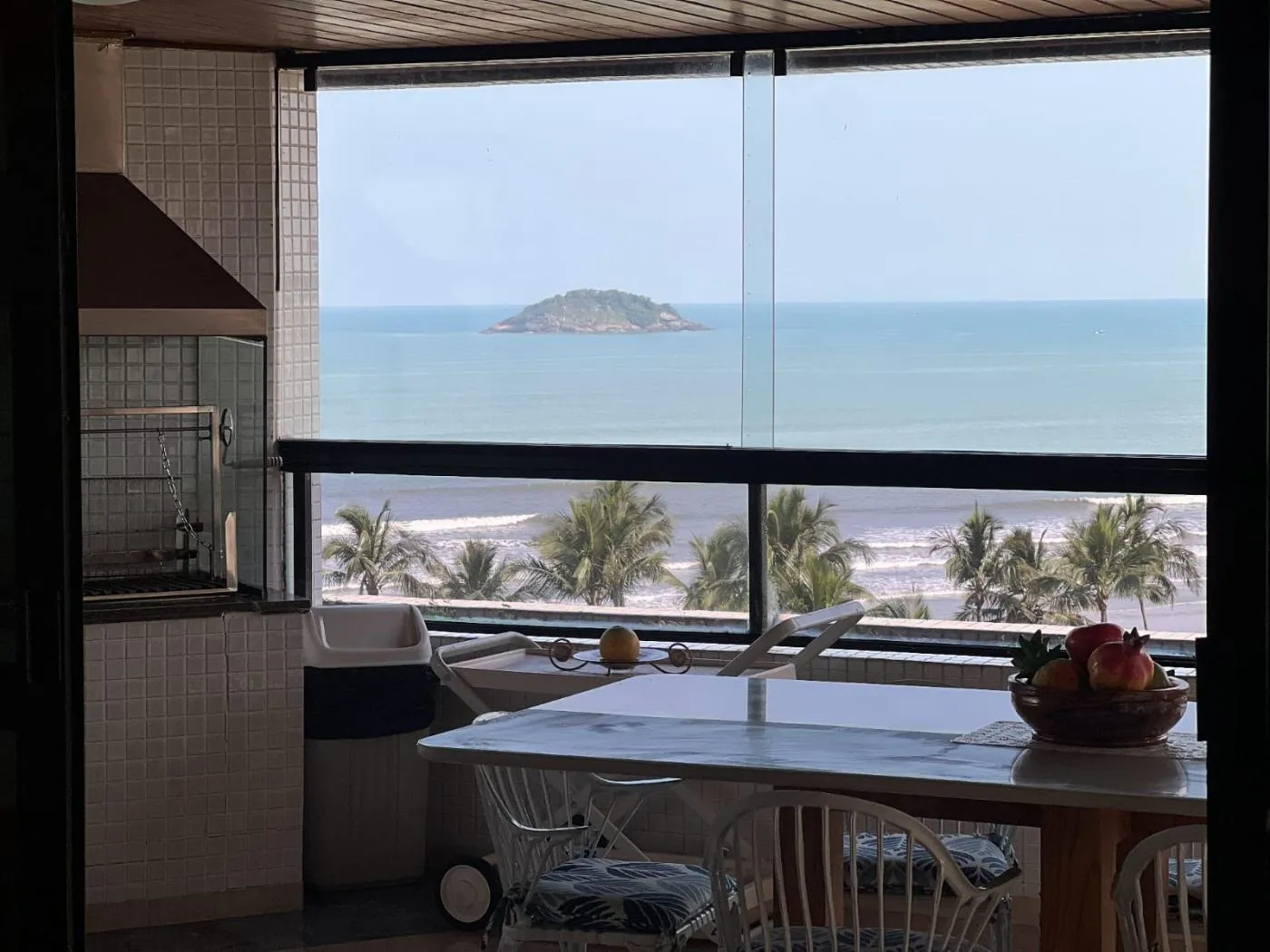 Imagem Apartamento para Temporada em Bertioga, Riviera, 4 dormitórios, 4 suítes, 5 banheiros, 3 vagas