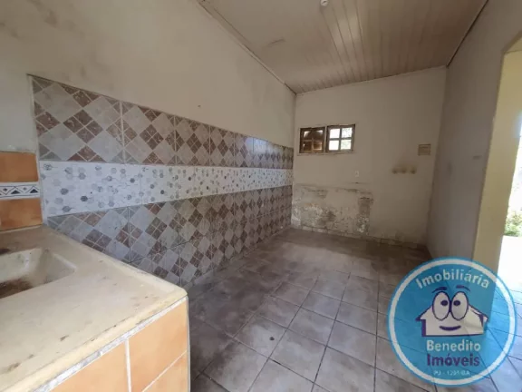 Imagem VENDO CASA SIMPLES COM AMPLO TERRENO EM PORTO SEGURO