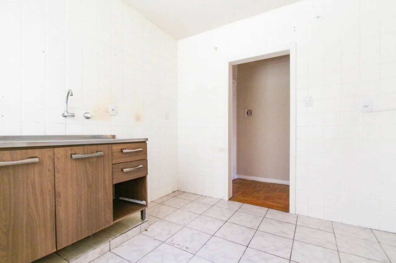 Imagem Apartamento para Venda - 73.01m², 2 dormitórios, 1 vaga - Menino Deus