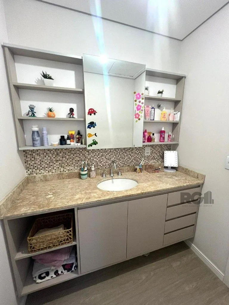 Imagem Casa em condomínio fechado