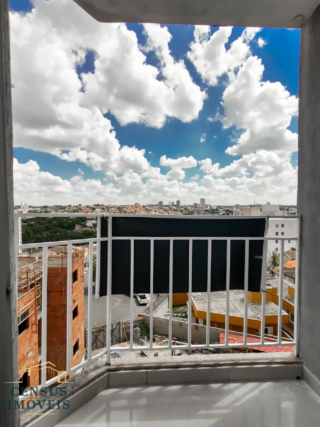 Foto do imóvel: Apartamento à venda em Valinhos-SP, Edifício Brasília, 2 quartos, 1 suíte, 2 salas, 2 banheiros, 1 vaga, 77, 33 m². em RESIDENCIAL NOVA ERA