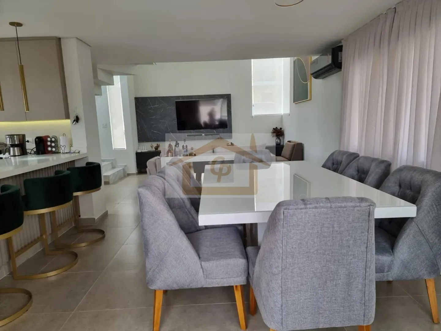 Imagem Casa Moderna, 3 quartos, Linda Vista e 2 vagas cobertas