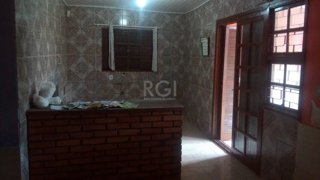 Imagem Casa para Venda - 120m², 3 dormitórios, 1 vaga - Sarandi