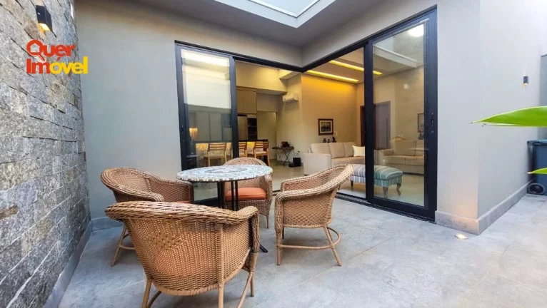Imagem Casa de Luxo à Venda em Condomínio na AVENIDA OSCAR NIEMEYER, Quinta dos Ventos, Ribeirão Preto-SP - 3 suítes, 4 vagas - Quer Imóvel Negócios Imobiliários