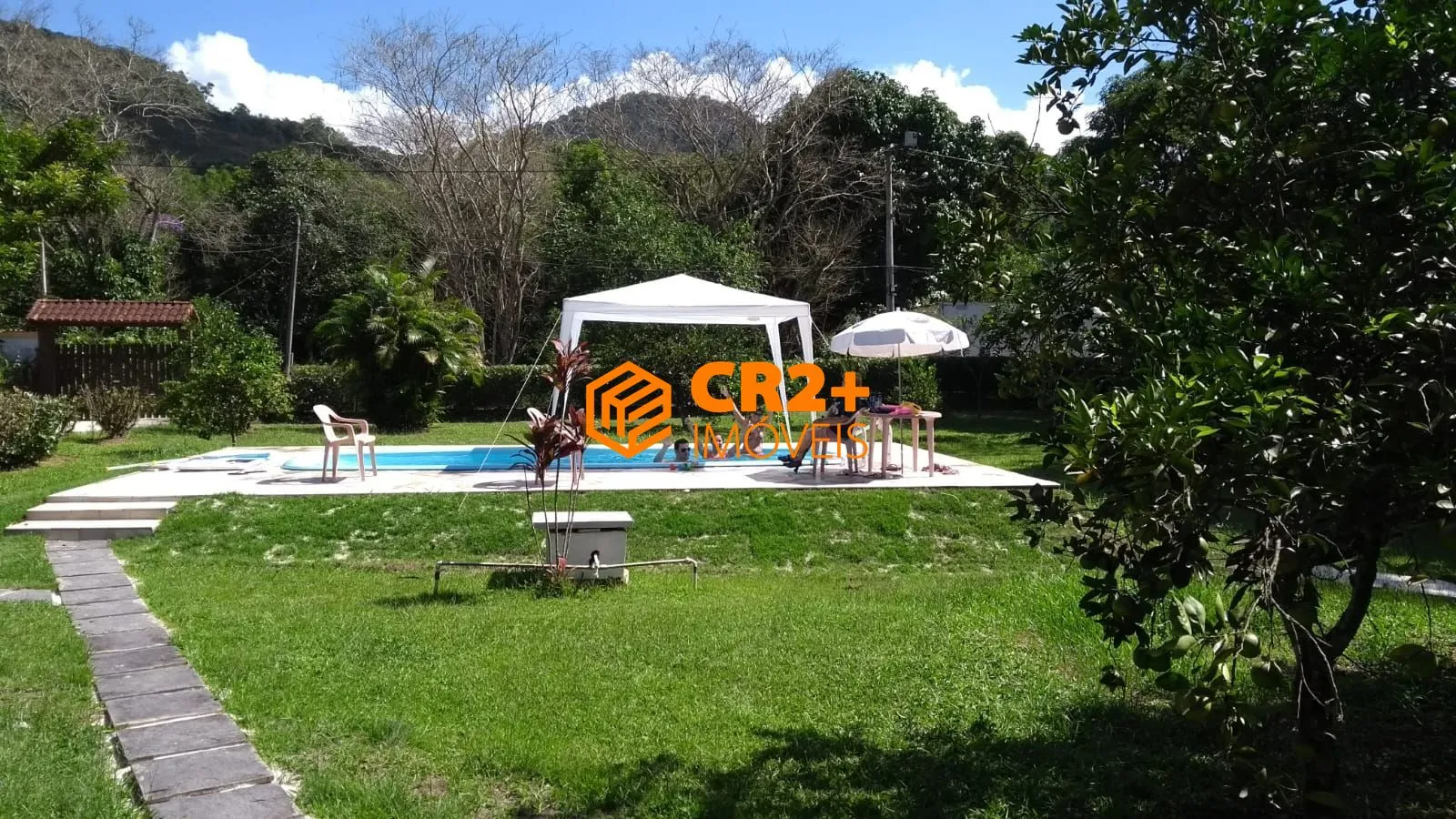 Imagem Vendo Sitio 04 quartos 03 suítes 02 vagas de garagem 130 m2 em Guapimirim Rio de