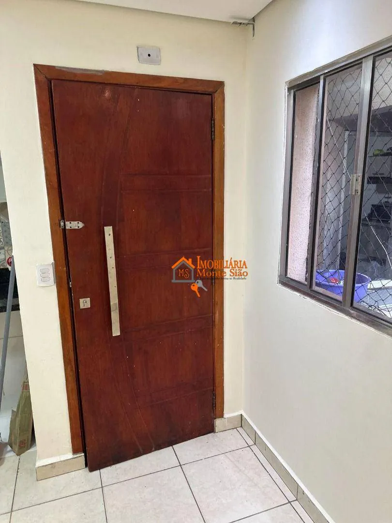 Imagem Apartamento com 2 dormitórios à venda, 45 m² por R$ 155.000,00 - Parque Continental - Guarulhos/SP