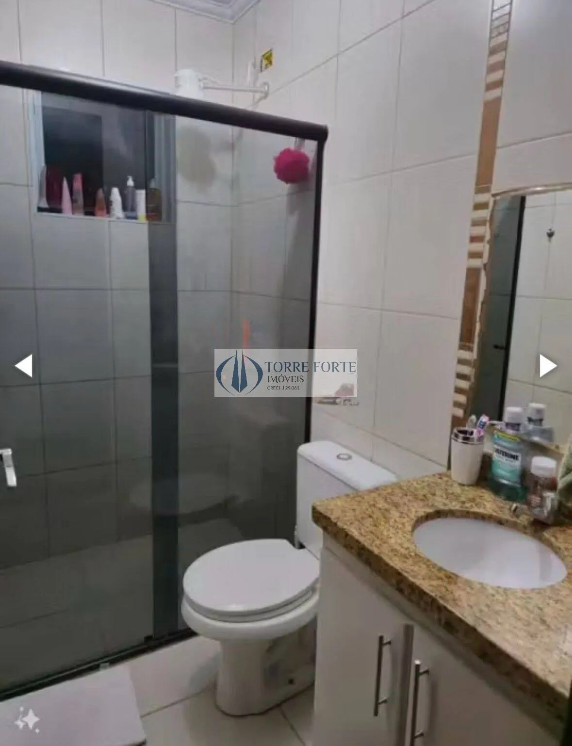 Imagem Lindo Sobrado com 4 dormitorios 1 suite 3 vagas,Piscina na Cidade Patriarca