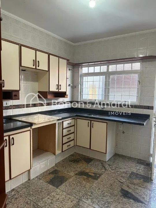 Imagem Casa com 4 Quartos à venda, 300m² - Parque Taquaral