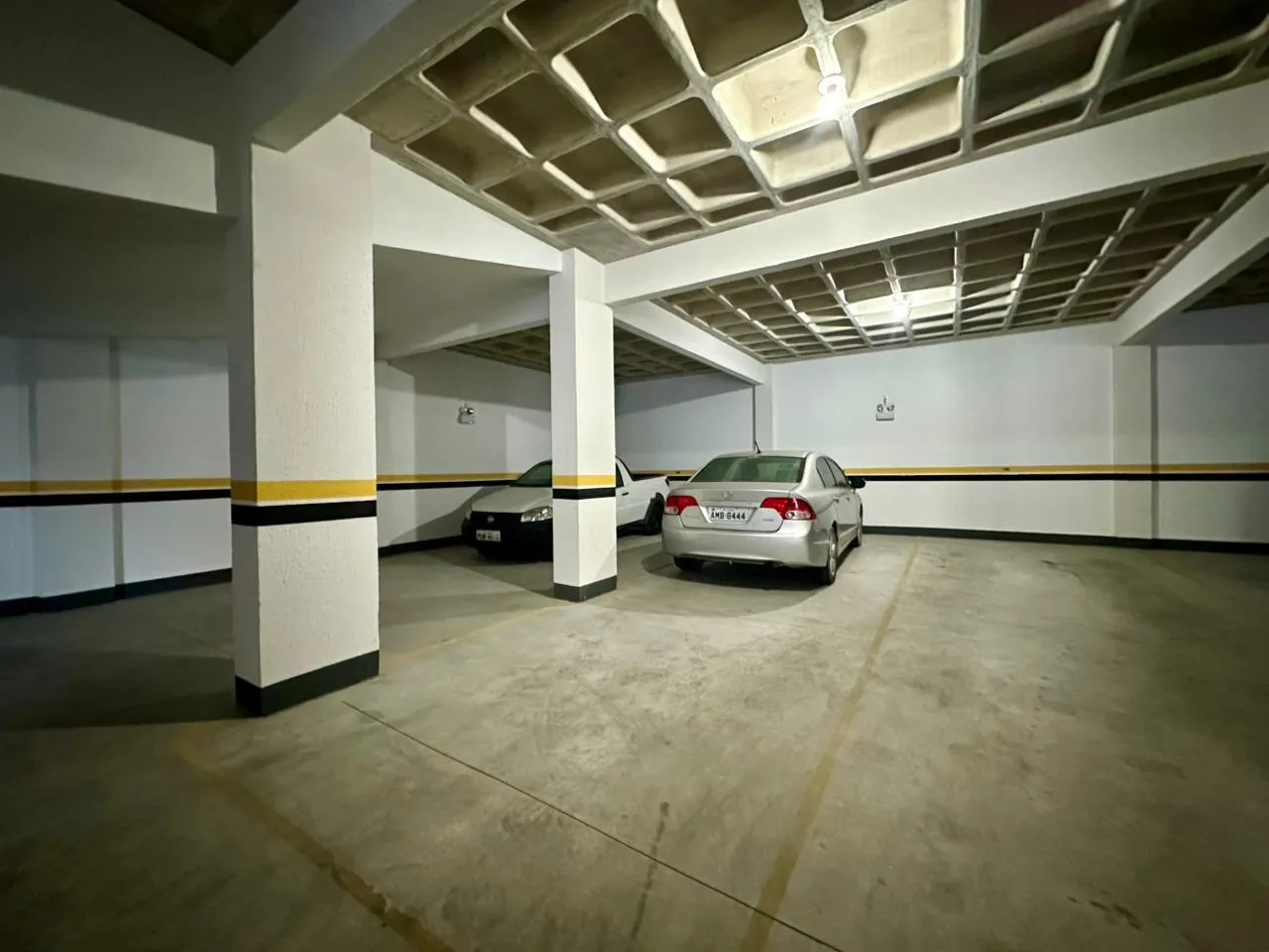 Imagem Apartamento com vista para o mar à venda com 190m2 por R$ 4.500.000,00