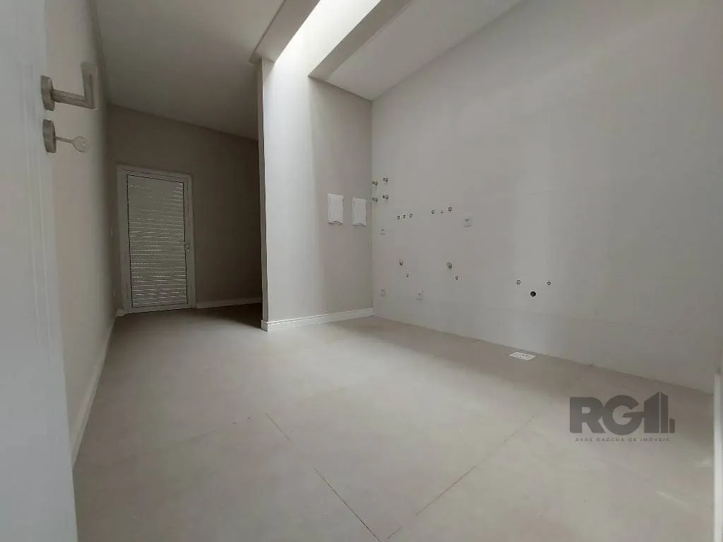 Imagem Casa de Condomínio em Atlântida Sul