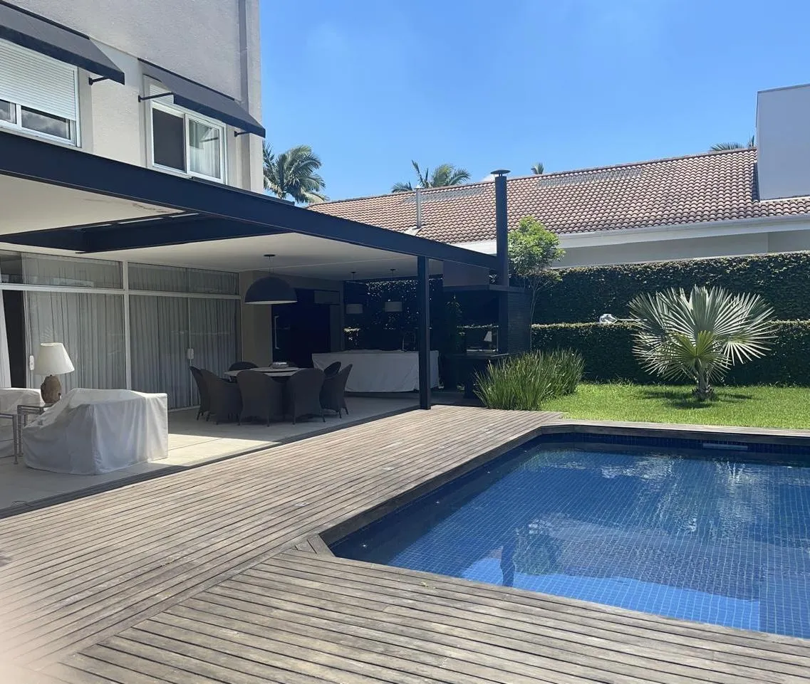 Foto do imóvel Casa de alto padrão para locação em Alphaville Residencial Dois, Barueri-SP: 4 quartos, 4 suítes, 3 salas, 4 banheiros, 3 vagas, 520m². em ALPHAVILLE RESIDENCIAL DOIS, BARUERI - SP