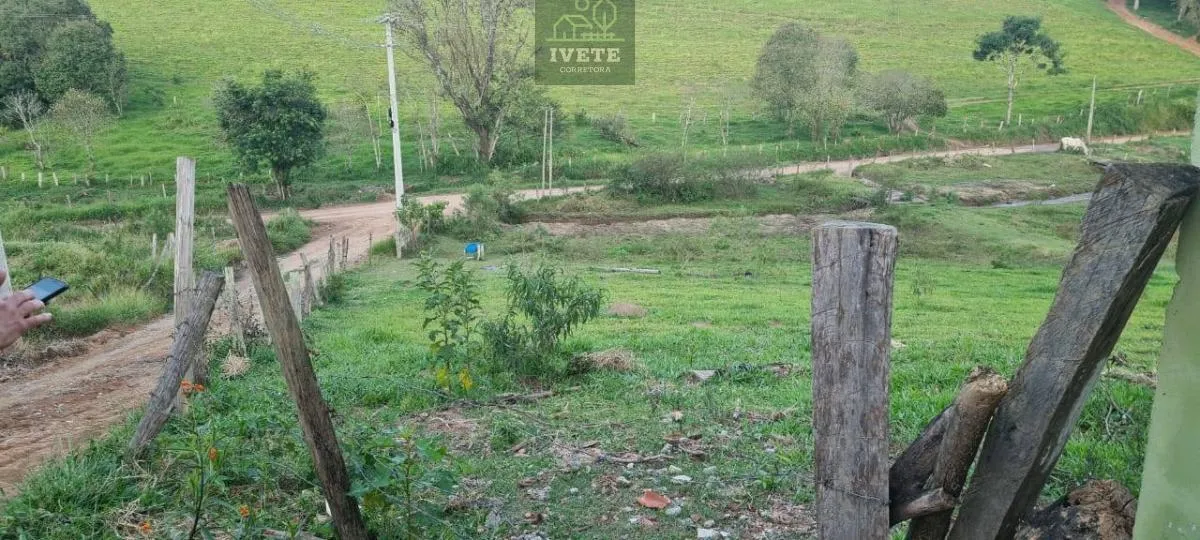 Imagem Oportunidade Única: Terreno Espaçoso no Bairro da Lagoa, em Socorro - SP!