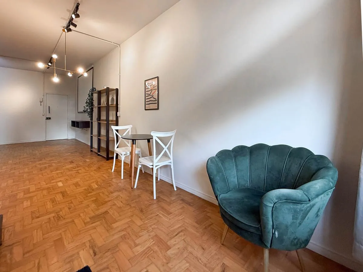 Imagem Apartamento com 1 Quarto para alugar, 39m² - Centro