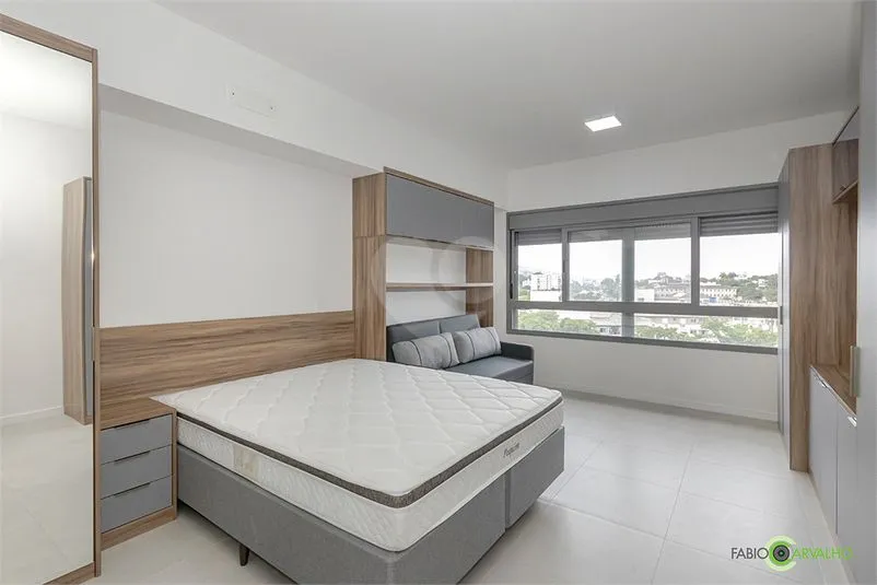 Imagem Studio à venda em Porto Alegre, Teresópolis, com 1 quarto, 36m2