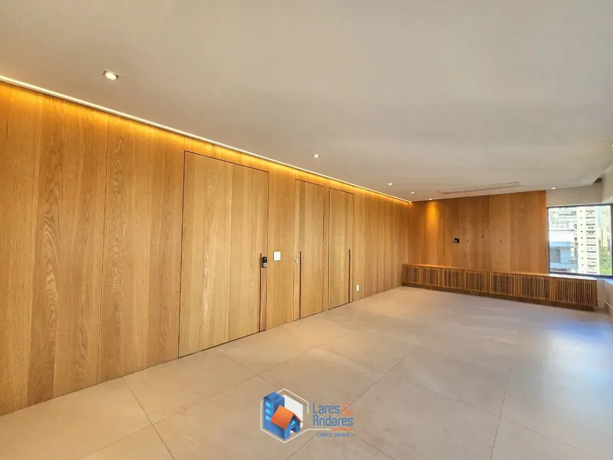 Imagem Apartamento para venda em Campo Belo com 3 quartos, sendo 3 suítes, 192m²