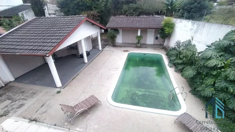 Imagem (Permuta ou financiamento) Casa Mobiliada, 03 quartos sendo duas suítes, 04 vagas no Cascatinha/Santa Felicidade em Curitiba PR