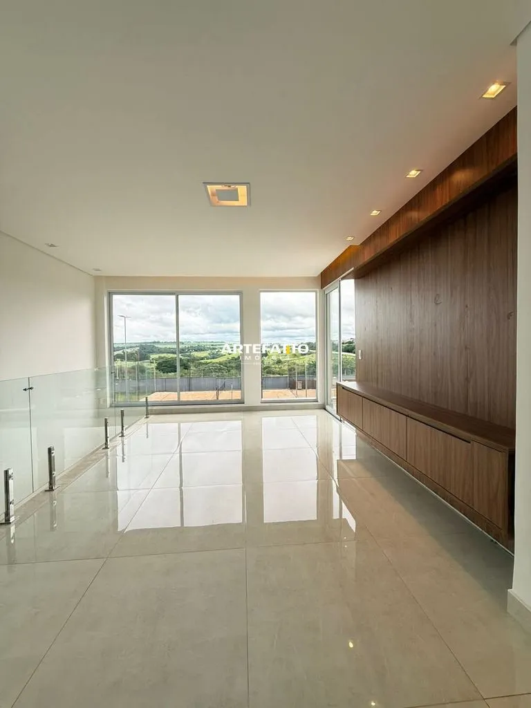 Imagem Casa com 3 Suítes no condomínio Piemonte